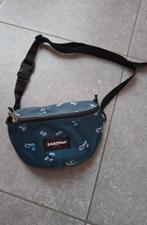 Heuptas Eastpak, Handtassen en Accessoires, Tassen | Damestassen, Ophalen of Verzenden, Zo goed als nieuw, Blauw, Overige typen