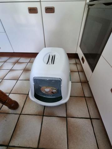 Kattenbak beschikbaar voor biedingen