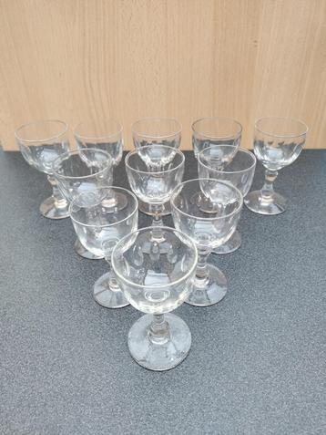 Lot 24 verres Val St Lambert modèle olive / olivier