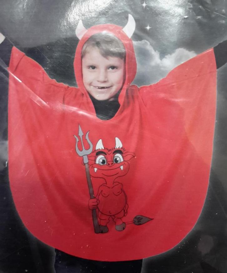 Lot / partij duiveltjes cape kinderen ( NIEUW ), Kinderen en Baby's, Carnavalskleding en Verkleedspullen, Nieuw, Ophalen of Verzenden