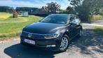 Volkswagen Passat 1.6TDI Variant in werkelijke showroomstaat, Auto's, Voorwielaandrijving, Stof, Bruin, Bedrijf