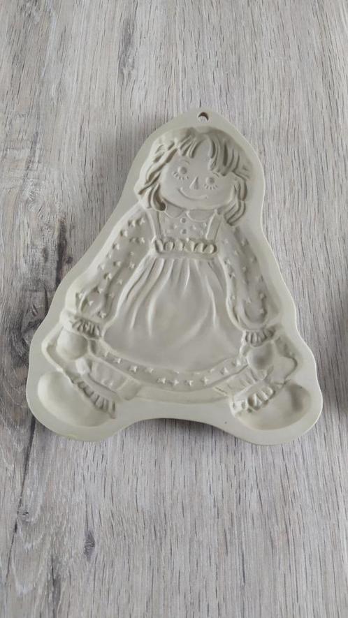 Steengoed mal in de vorm van een meisje Bruine zak cookie ar, Hobby en Vrije tijd, Taarten en Cupcakes maken, Nieuw, Bakvorm, Ophalen