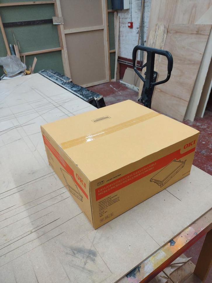 OKI 44846204 courroie de transfert (d'origine), Informatique & Logiciels, Fournitures d'imprimante, Neuf, Ruban d'imprimante, Enlèvement