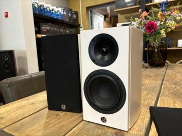 System Audio Legend 5.2 Silverback Wit met Stereo HUB beschikbaar voor biedingen