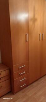 gratis kleerkast wijnegem, Huis en Inrichting, Ophalen