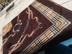 Heel mooie  sjaal in perfecte nieuwstaat 90cm op 90cm, Kleding | Dames, Mutsen, Sjaals en Handschoenen, Ophalen of Verzenden, Zo goed als nieuw