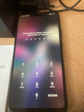 HUAWEI Mate 2 Lite (ecran fissuré) beschikbaar voor biedingen