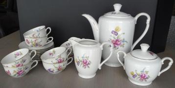 Antiek koffieservies met bloemen, Enlèvement