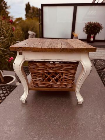 Riviera Maison bijzettafel beschikbaar voor biedingen