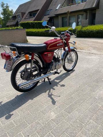 Oldtimer Suzuki AP 50, Autres marques, 4 vitesses, Classe B (45 km/h), Enlèvement