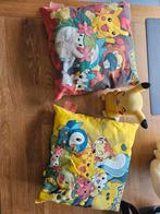 Pikachu knuffel en oude kussens van Pokémon, Kinderen en Baby's, Speelgoed | Knuffels en Pluche, Ophalen of Verzenden, Gebruikt
