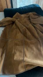 Mantel mouton retourne, Kleding | Dames, Jassen | Winter, Ophalen, Beige, Maat 42/44 (L), Zo goed als nieuw
