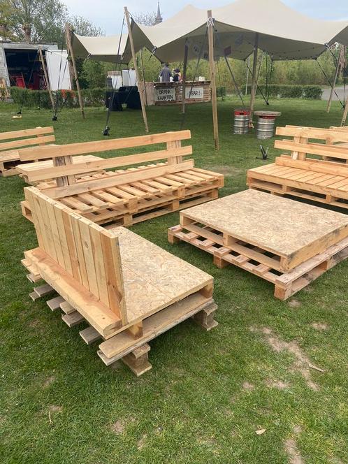 Zelfgemaakte stoelen uit palletten, Doe-het-zelf en Bouw, Hout en Planken, Zo goed als nieuw, Ophalen