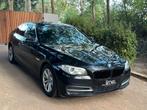 BMW 518 d Xenon-Navigatie-Leder-PDC-Bluetooth-17"-Euro6, Auto's, 4 deurs, Achterwielaandrijving, 4 cilinders, Zwart