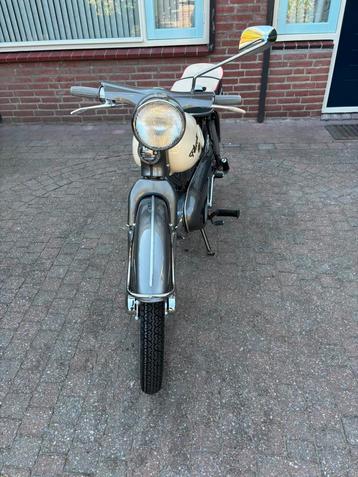 PRACHTIGE KREIDLER EITANK SUPER 4 MET KENTEKEN beschikbaar voor biedingen