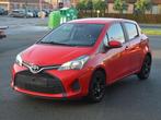 Toyota Yaris 1.0i VVT-i Active and pack Live 2 (bj 2015), Auto's, Stof, Gebruikt, Electronic Stability Program (ESP), 1055 kg