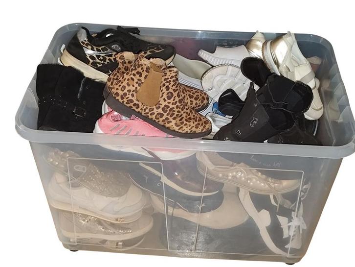 30 paar schoenen te koop, Dieren en Toebehoren, Reptielen en Amfibieën | Toebehoren, Gebruikt, Ophalen