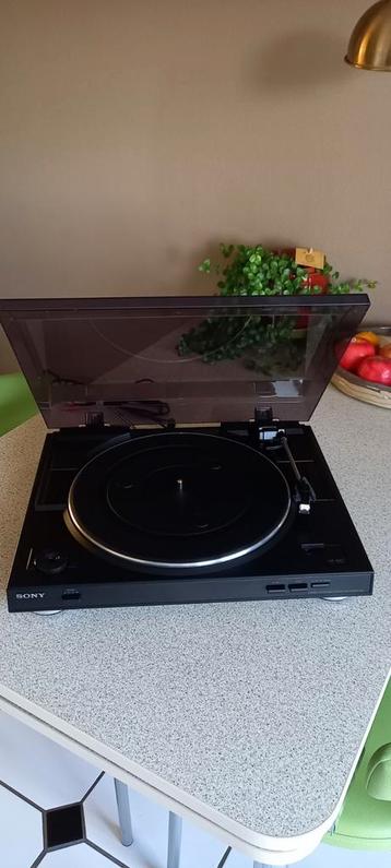 Sony platenspeler volautomatische 33 en 45 toeren  beschikbaar voor biedingen