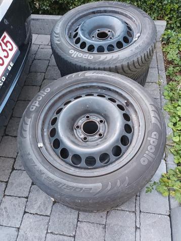 Jantes tole + pneus hiver Audi 5x112

 beschikbaar voor biedingen