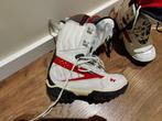 Bottes de snowboard pointure 40, Enlèvement ou Envoi, Utilisé, Chaussures