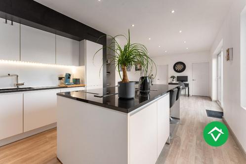Instapklare, energiezuinige woning met privatieve tuin en g, Immo, Huizen en Appartementen te koop, Provincie West-Vlaanderen