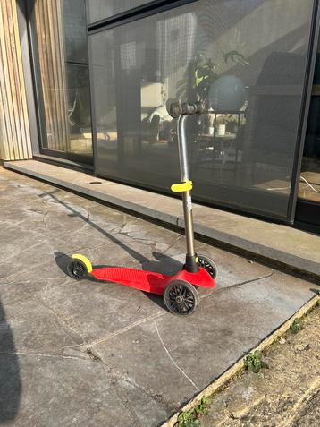 Trottinette enfant 3 roues beschikbaar voor biedingen