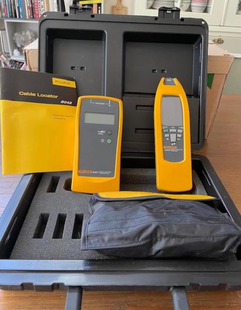 Kabelzoeker Fluke 2042, Doe-het-zelf en Bouw, Meetapparatuur, Zo goed als nieuw, Overige meters, Ophalen