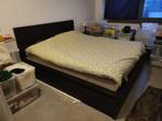 Ikea bed met matras, Huis en Inrichting, Slaapkamer | Bedden, Ophalen, Gebruikt, Zwart, Tweepersoons