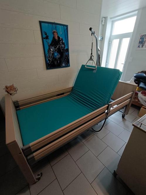 Lit médical médicalisé électrique nouveau modèle (nickel, Diversen, Verpleegmiddelen, Ophalen