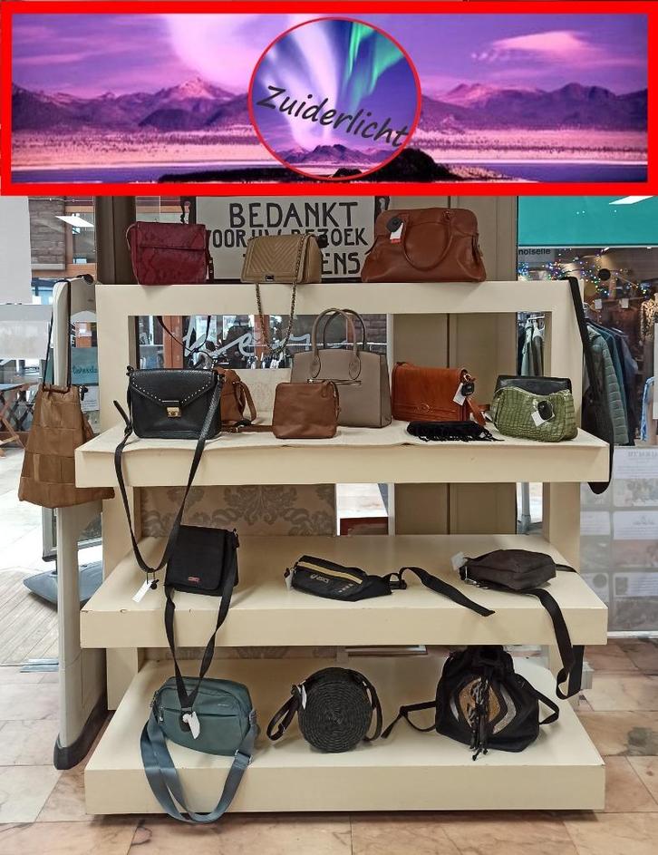 Handtassen 2v2, Handtassen en Accessoires, Tassen | Damestassen, Gebruikt, Ophalen