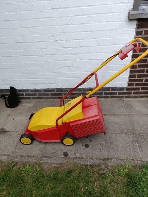Tondeuse gazon, Tuin en Terras, Grasmaaiers, Gebruikt, Elektrische grasmaaier, 30 t/m 39 cm, Cirkelmaaier, Opvangbak, Ophalen