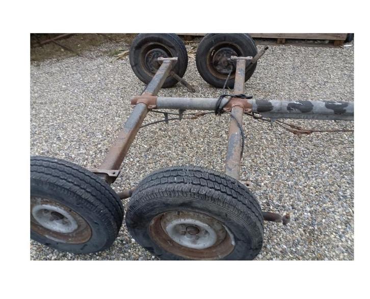 Aanhangwagen onderstel Dubbelasser oplooprem 2T, Auto diversen, Aanhangwagen-onderdelen, Gebruikt, Ophalen