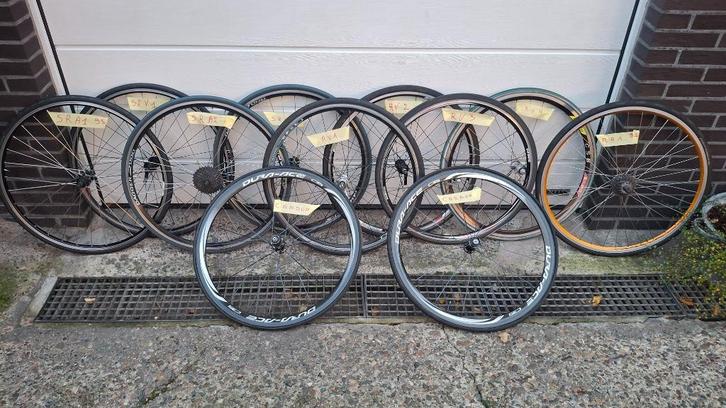 Goede smalle 28" koersfiets fietswielen Shimano Mavic Rigida, Fietsen en Brommers, Fietsonderdelen, Gebruikt, Wiel, Ophalen