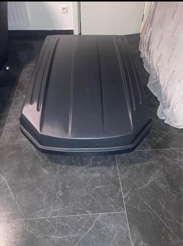 Dakkoffer beschikbaar voor biedingen