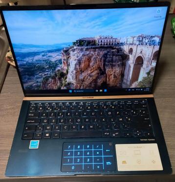 Asus Zenbook 14 i7 256gb beschikbaar voor biedingen