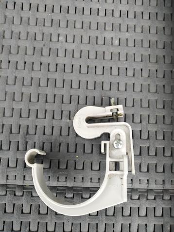 Supports de gouttière Martens 65 avec plaque ondulée ou pinc, Gris, Tôle ondulée, Comme neuf, Synthétique
