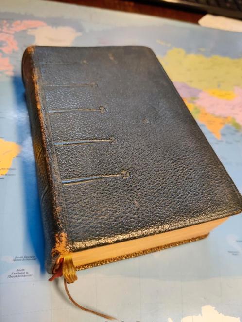 Livre ancien - Livre de la messe et des vêpres (1954), Antiquités & Art, Antiquités | Livres & Manuscrits, Envoi