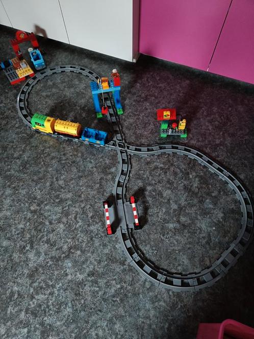 Duplo deluxe treinset(uitbreidingset), Kinderen en Baby's, Speelgoed | Duplo en Lego, Zo goed als nieuw, Duplo, Complete set, Ophalen