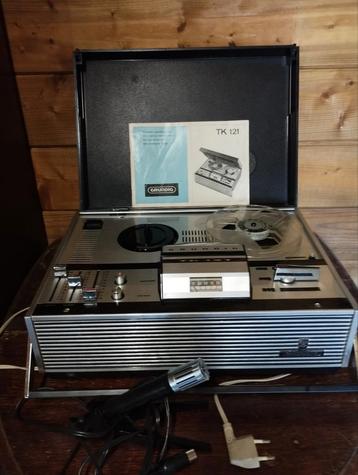 Magnétophone GRUNDIG TK121.  beschikbaar voor biedingen