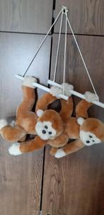 2 knuffel aapjes, hangend  aan een stokje, Ophalen of Verzenden, Nieuw