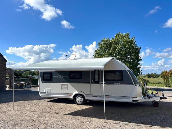Caravane 545KMF De Luxe Edition 2020 1er propriétaire, Caravans en Kamperen, Caravans, Particulier, tot en met 5, 1250 - 1500 kg