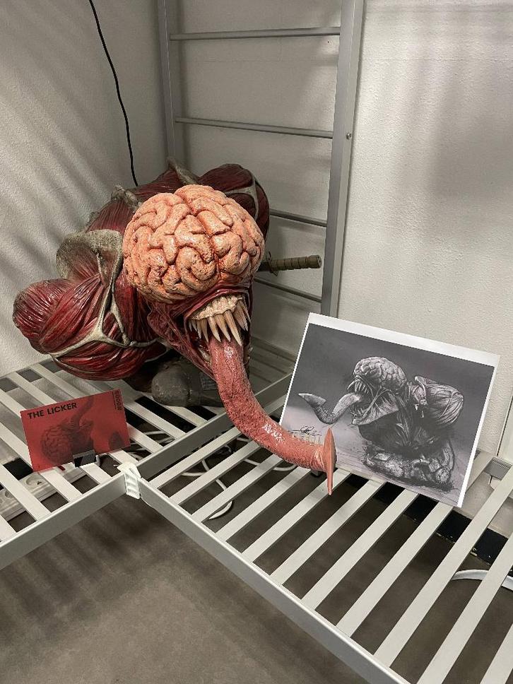 Resident Evil 2 Licker Buste Taille Réelle Pure Arts Ex, Verzamelen, Film en Tv, Zo goed als nieuw, Film, Beeldje, Replica of Model