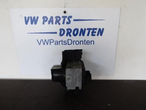 Pompe ABS d'un Volkswagen Passat, Autos : Pièces & Accessoires, Électronique & Câbles, Volkswagen, Utilisé, 3 mois de garantie