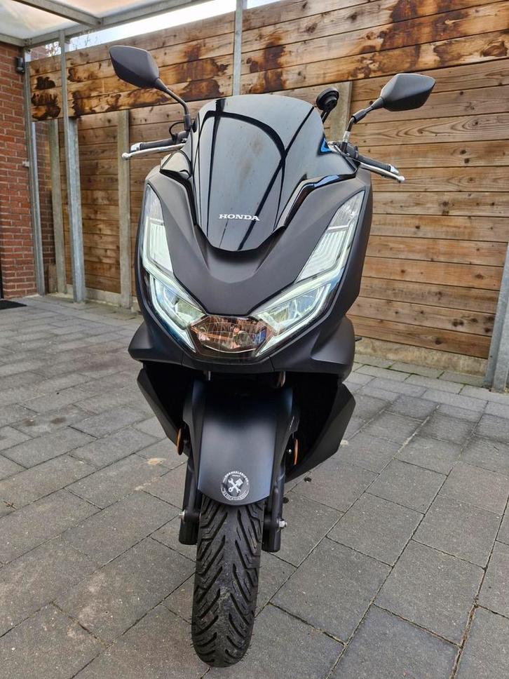 Honda Pcx 125, Fietsen en Brommers, Brommers | Crossbrommers, Gebruikt, Honda, Ophalen