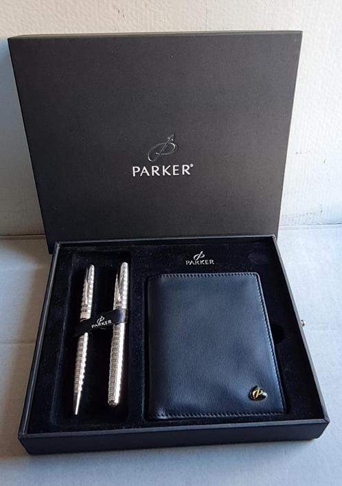 Uniek Parker Sonnet Tartan set in lade koffer, Verzamelen, Pennenverzamelingen, Zo goed als nieuw, Overige typen, Parker, Met doosje