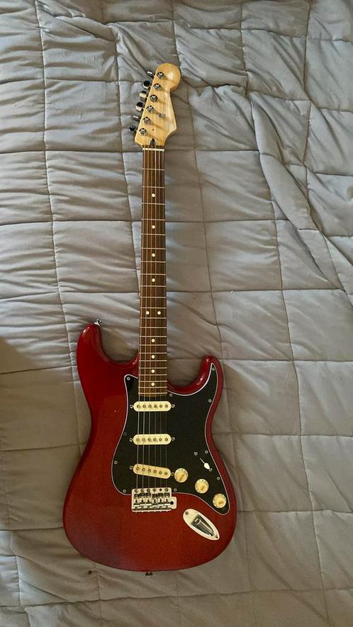 Partscaster stratocaster (kijk bio), Muziek en Instrumenten, Snaarinstrumenten | Gitaren | Elektrisch, Zo goed als nieuw, Solid body