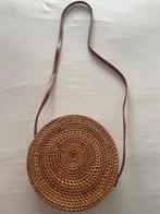 Een leuke ronde handtas, Handtassen en Accessoires, Tassen | Damestassen, Ophalen, Zo goed als nieuw, Bruin, Handtas