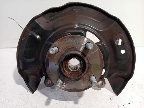 WIELNAAF LINKS VOOR Toyota Yaris III (P13) (01-2010/09-2020), Auto-onderdelen, Remmen en Aandrijving, Toyota, Gebruikt