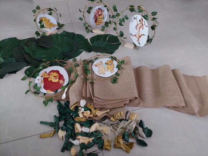 Le roi lion, Hobby & Loisirs créatifs, Articles de fête, Neuf, Décoration, Enlèvement