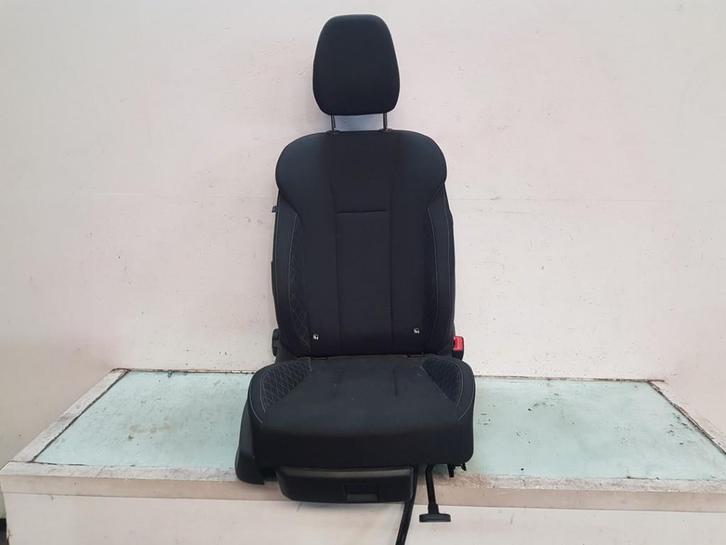 SIEGE AVANT DROIT ( PASSAGER ) (|654880242E|654880242F|), Autos : Pièces & Accessoires, Habitacle & Garnissage, Skoda, Utilisé